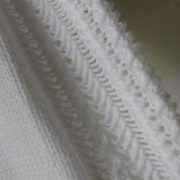 Cable & Gauge Petite Sweater - Picture 5 of 6